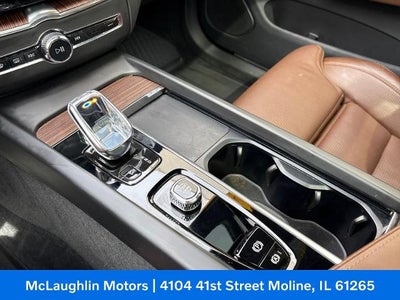 2022 Volvo XC60 Inscription