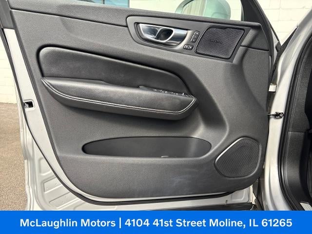2022 Volvo XC60 Inscription
