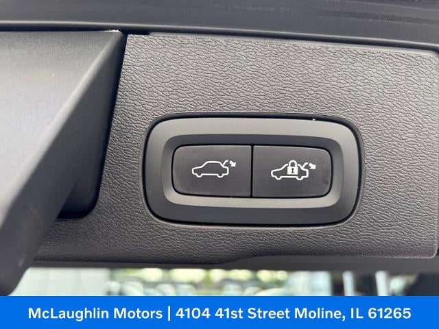 2022 Volvo XC60 Inscription