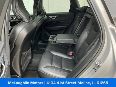 2023 Volvo XC60 Plus Bright Theme