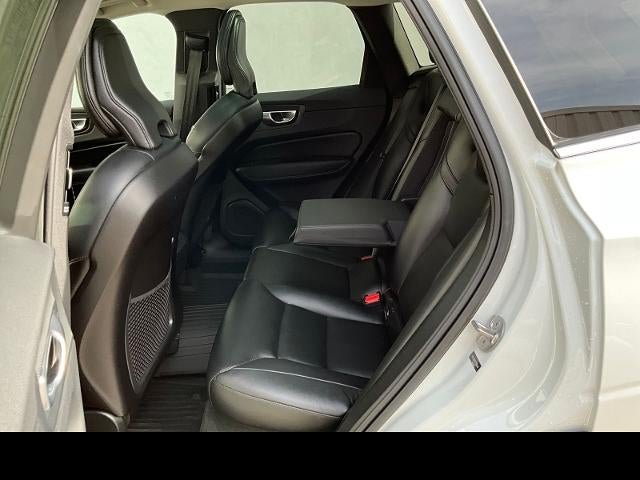 2023 Volvo XC60 Core
