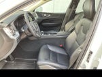 2023 Volvo XC60 Core