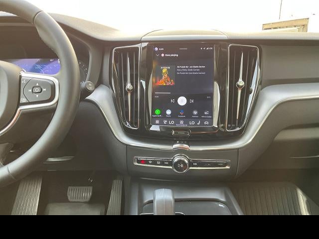 2023 Volvo XC60 Core