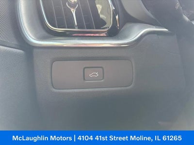 2023 Volvo XC60 Core