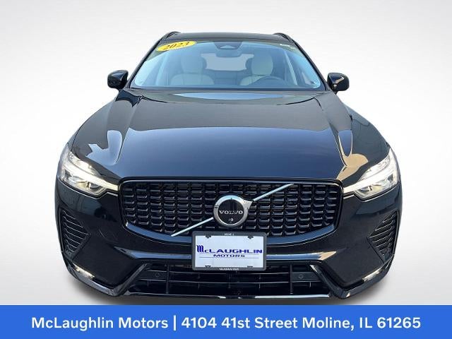 2023 Volvo XC60 Plus Dark Theme