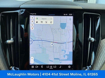 2023 Volvo XC60 Plus Dark Theme