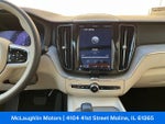 2023 Volvo XC60 Plus Dark Theme