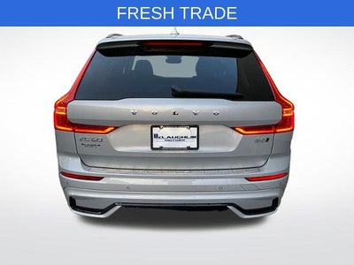 2023 Volvo XC60 Plus Dark Theme