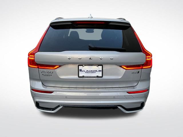 2023 Volvo XC60 Plus Dark Theme