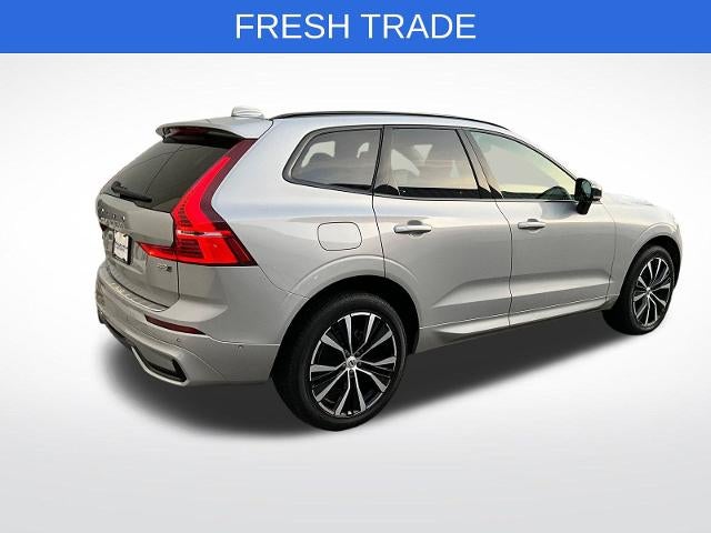 2023 Volvo XC60 Plus Dark Theme