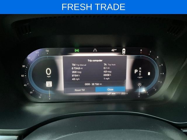 2023 Volvo XC60 Plus Dark Theme