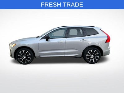 2023 Volvo XC60 Plus Dark Theme