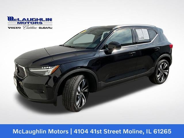2023 Volvo XC40 Plus Bright Theme