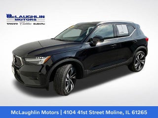 2023 Volvo XC40 Plus Bright Theme