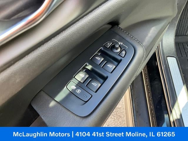 2023 Volvo V60 Cross Country Plus