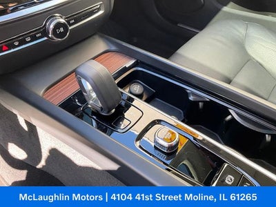 2023 Volvo V60 Cross Country Plus