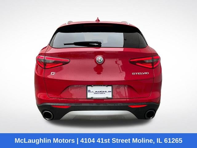 2021 Alfa Romeo Stelvio Base