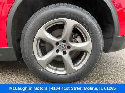 2021 Alfa Romeo Stelvio Base