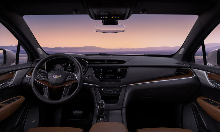 2026 Cadillac XT5 Interior Front Seats And Dash